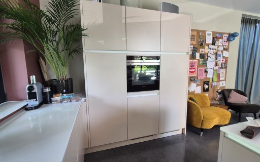 keuken-laten-spuiten-na-01 keuken-laten-spuiten-na-01
